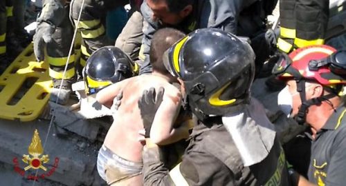 bambino del terremoto